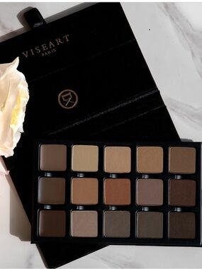 Viseart VISEPRO™ 15-PAN STRUCTURE BROW, SHADOW, HAIRLINE & CONTOUR PALETTE